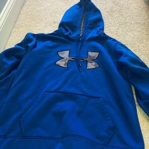 Under Armour Hoodie
